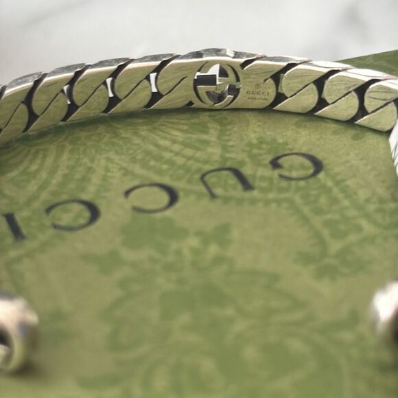 GUCCI INTERLOCKING BRACELET - Picture 6 of 9